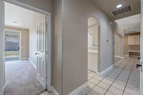 2105 Shell Ct, Tulare, CA 93274 photo 23