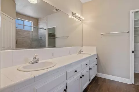 2105 Shell Ct, Tulare, CA 93274 photo 26