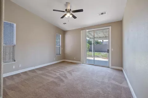 2105 Shell Ct, Tulare, CA 93274 photo 24