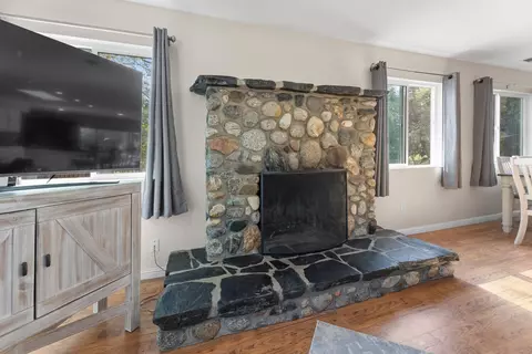 43019 N Kaweah River Dr, Three Rivers, CA 93271 photo 4
