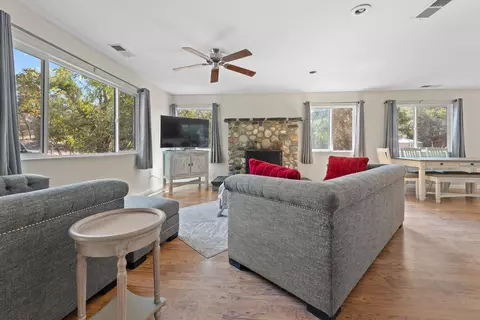 43019 N Kaweah River Dr, Three Rivers, CA 93271 photo 8