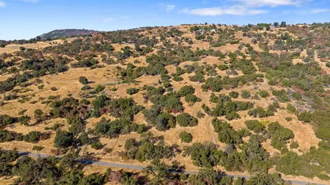 000 Whitaker Forrest Rd, Badger, CA 93603 photo 11