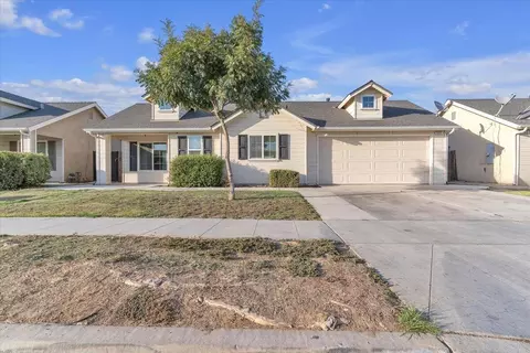 400 E Carpenter Ave, Reedley, CA 93654
