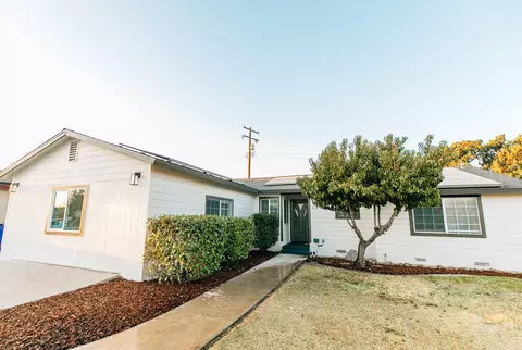 127 Whittier Ct, Exeter, CA 93221 photo 2