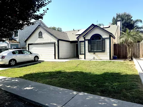 675 N Milner St, Tulare, CA 93274
