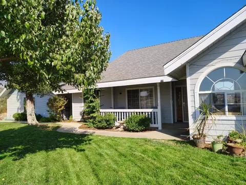 40511 Bear Creek Rd, Springville, CA 93265