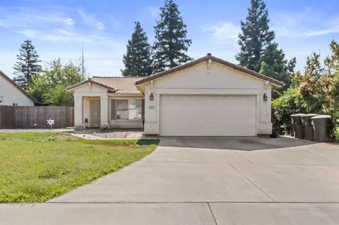 3937 W Sweet Ave, Visalia, CA 93291