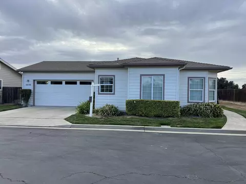 4533 S Linda Vista St, Visalia, CA 93277