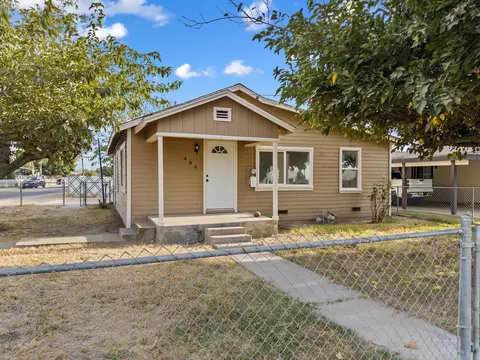 489 Franklin Ave, Pixley, CA 93256