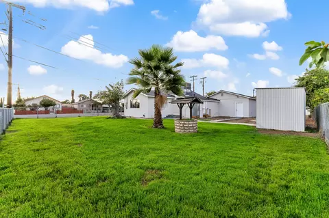 636 Fox St, Lemoore, CA 93245 photo 18