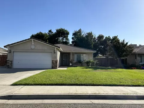 1865 Lavida Ave, Porterville, CA 93257