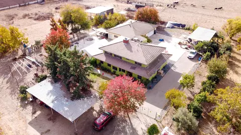 14999 Avenue 260, Visalia, CA 93292