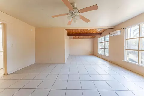 23529 Ave 56, Ducor, CA 93218 photo 7