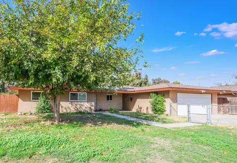 1737 S Divisadero St, Visalia, CA 93277