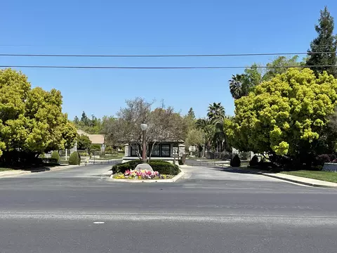 3619 E Vassar Ct, Visalia, CA 93292 photo 4