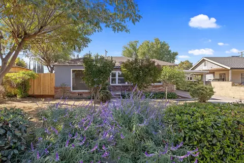 1011 N Willis St, Visalia, CA 93291