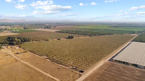 0000 Visalia Rd, Exeter, CA 93221