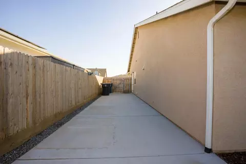 1822 Softwind Dr, Tulare, CA 93274 photo 28