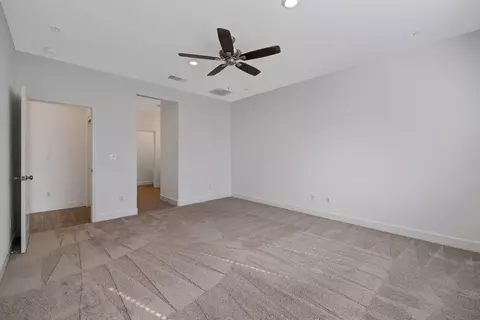 203 E Taylor Ave, Visalia, CA 93291 photo 26