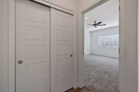 203 E Taylor Ave, Visalia, CA 93291 photo 24