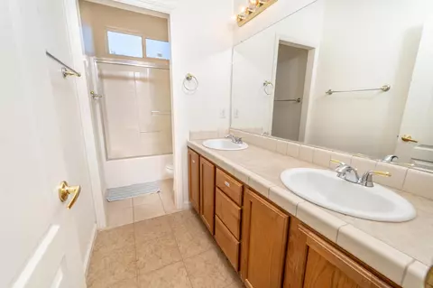 3715 E Vassar Ct, Visalia, CA 93292 photo 27