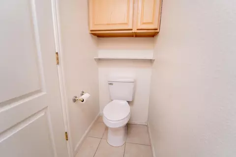 3715 E Vassar Ct, Visalia, CA 93292 photo 11