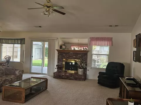 601 Rolling Hills St, Exeter, CA 93221 photo 3