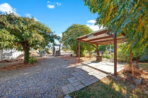 15719 Aspen Ave, Ivanhoe, CA 93235 photo 25