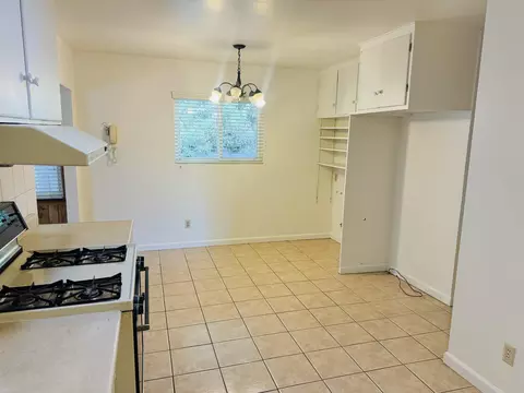1424 Norboe Ave, Corcoran, CA 93212 photo 10