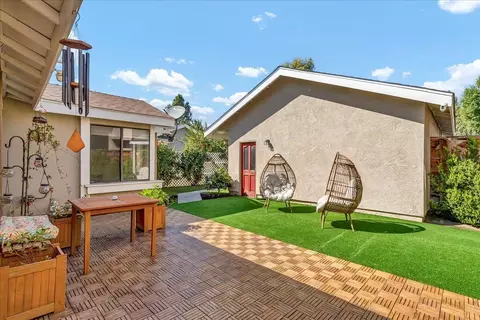 1541 E Vassar Ave, Visalia, CA 93292 photo 3