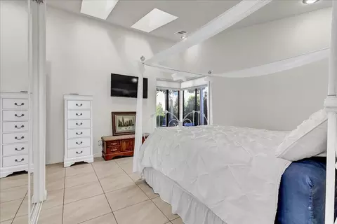 1541 E Vassar Ave, Visalia, CA 93292 photo 16