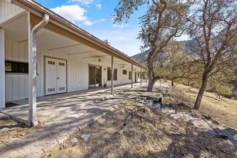 42131 Black Oak Dr, Three Rivers, CA 93271 photo 37