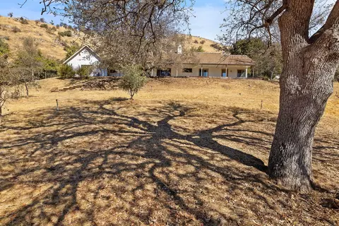 42131 Black Oak Dr, Three Rivers, CA 93271 photo 42