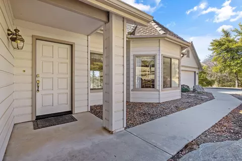 42131 Black Oak Dr, Three Rivers, CA 93271 photo 4