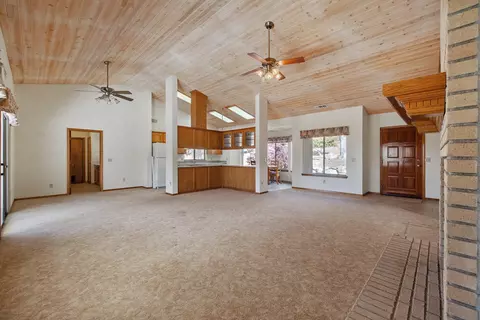 42131 Black Oak Dr, Three Rivers, CA 93271 photo 8