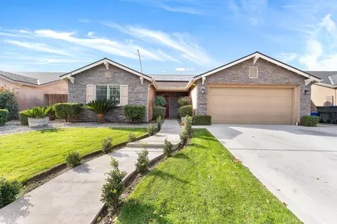 1733 N Virmargo St, Visalia, CA 93292