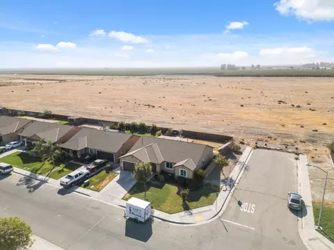 1502 Sequoia Ave, Corcoran, CA 93212 photo 5