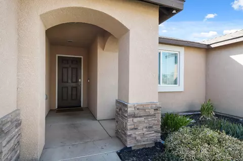 1502 Sequoia Ave, Corcoran, CA 93212 photo 8