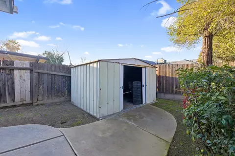 1412 E Prospect Ave, Visalia, CA 93292 photo 30