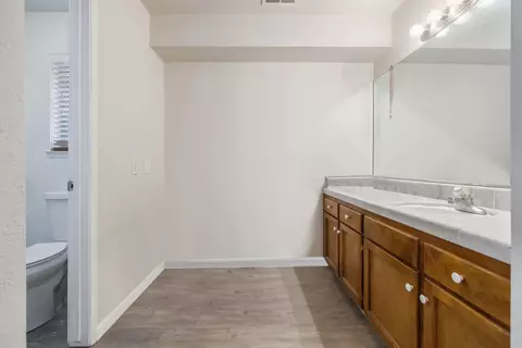 1412 E Prospect Ave, Visalia, CA 93292 photo 27