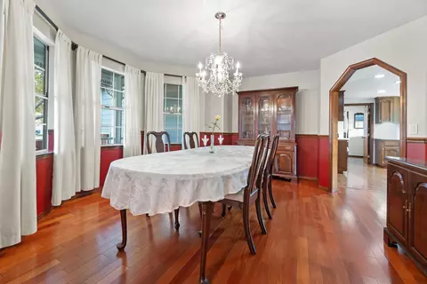 Dining - 167 E Wilson Ave, Tulare, CA 93274 photo 5 of 5