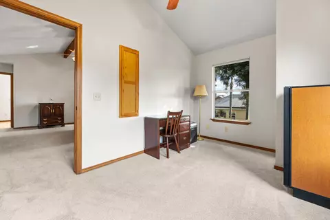 Entry Way - 167 E Wilson Ave, Tulare, CA 93274 photo 6 of 6