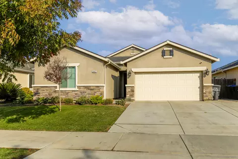 3842 Evergreen Ave, Visalia, CA 93291 photo 3