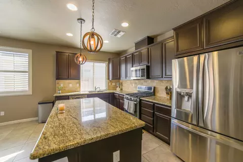 3842 Evergreen Ave, Visalia, CA 93291 photo 6