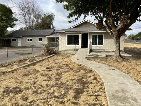 415 S Alta Vista St, Porterville, CA 93257