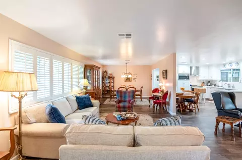 Living - 801 Fairway Dr, Exeter, CA 93221 photo 2 of 8
