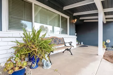 Exterior - 801 Fairway Dr, Exeter, CA 93221 photo 7 of 13