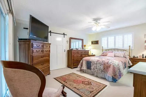 Bedroom - 801 Fairway Dr, Exeter, CA 93221 photo 5 of 7