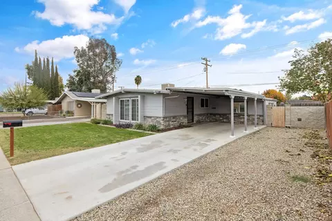 204 Peach Dr, Exeter, CA 93221 photo 2