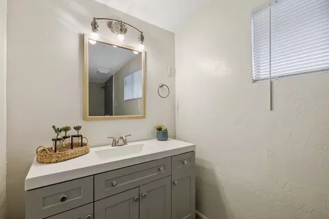 204 Peach Dr, Exeter, CA 93221 photo 29
